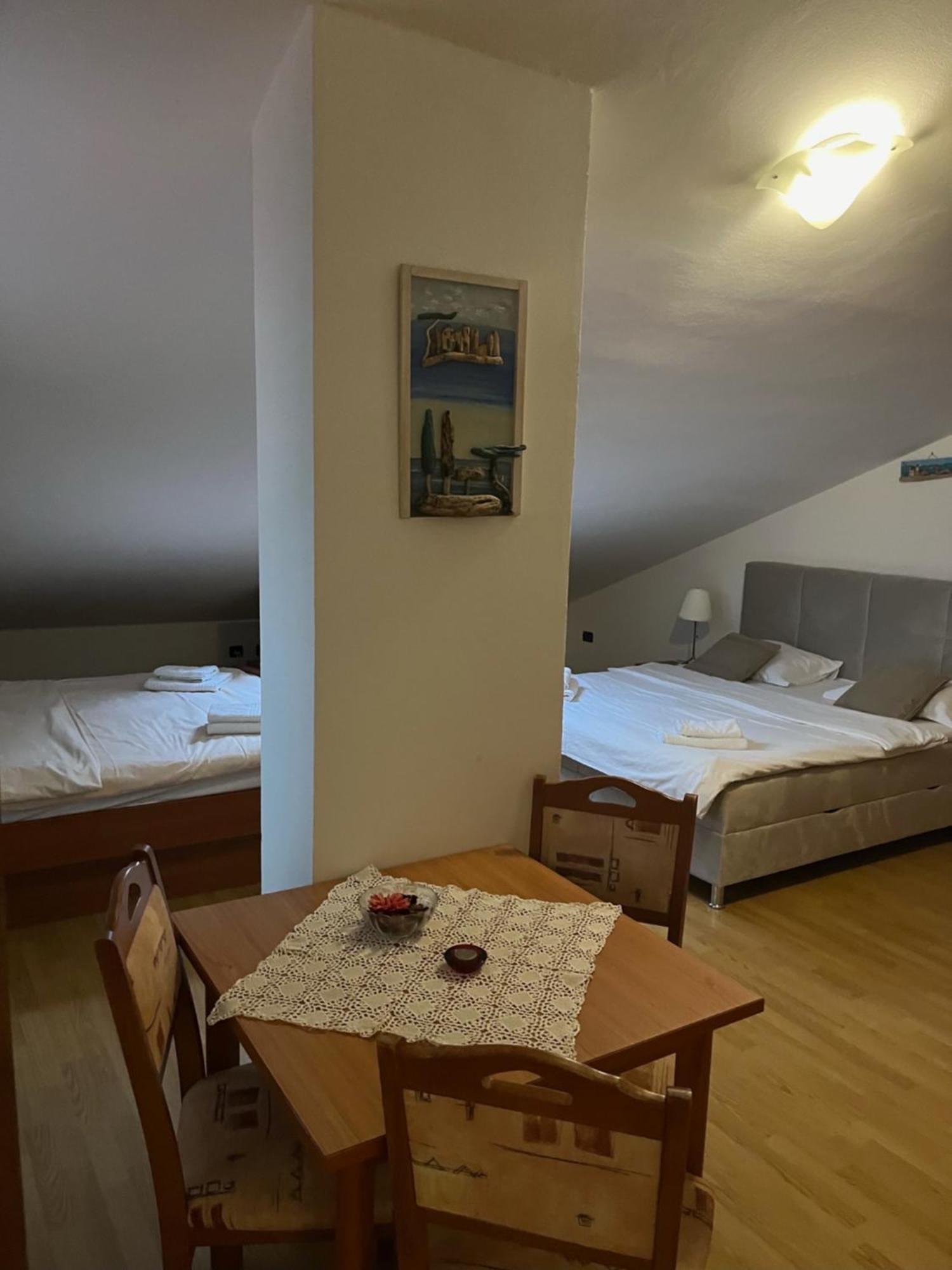 Vunic Apartment *